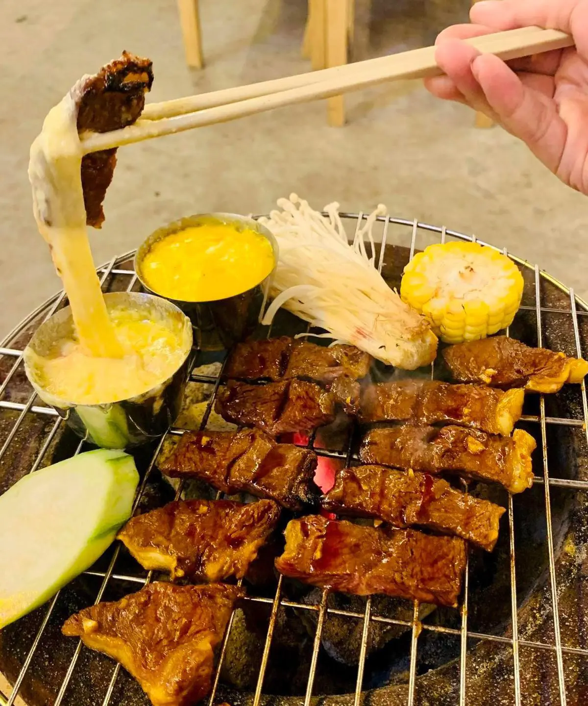 Kh&aacute;m ph&aacute; 2M Nướng Lẩu với m&oacute;n ngon mang hương vị đặc biệt kh&oacute; cưỡng 6