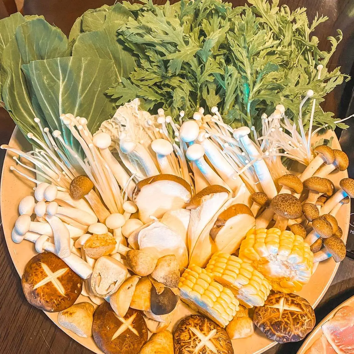 M&aacute;ch bạn qu&aacute;n Chu Suki B&igrave;nh Dương c&oacute; m&oacute;n lẩu thơm ngon nức tiếng 7