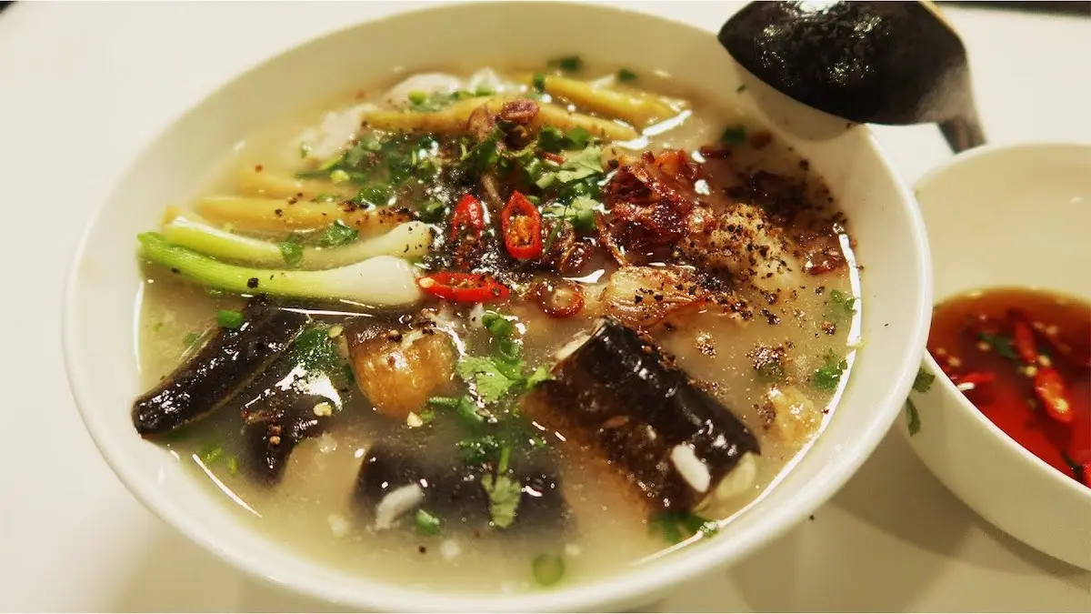 Nếm thử ngay ch&aacute;o m&ocirc;n lươn xứ Dĩ ngon ngất ng&acirc;y 2