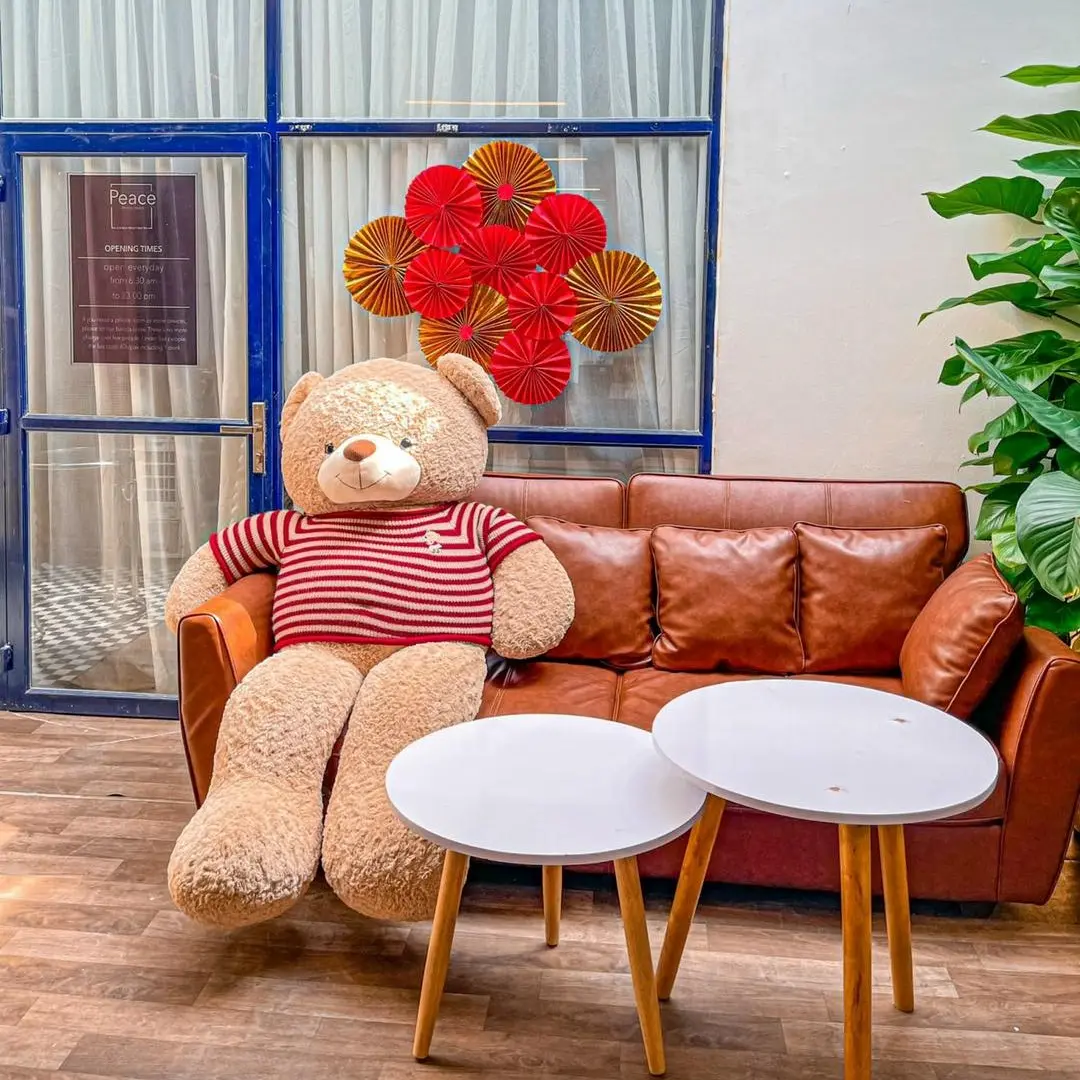 Peace Coffee Trendy Fruit qu&aacute;n c&agrave; ph&ecirc; l&agrave;m đi&ecirc;n đảo giới trẻ B&igrave;nh Dương 6