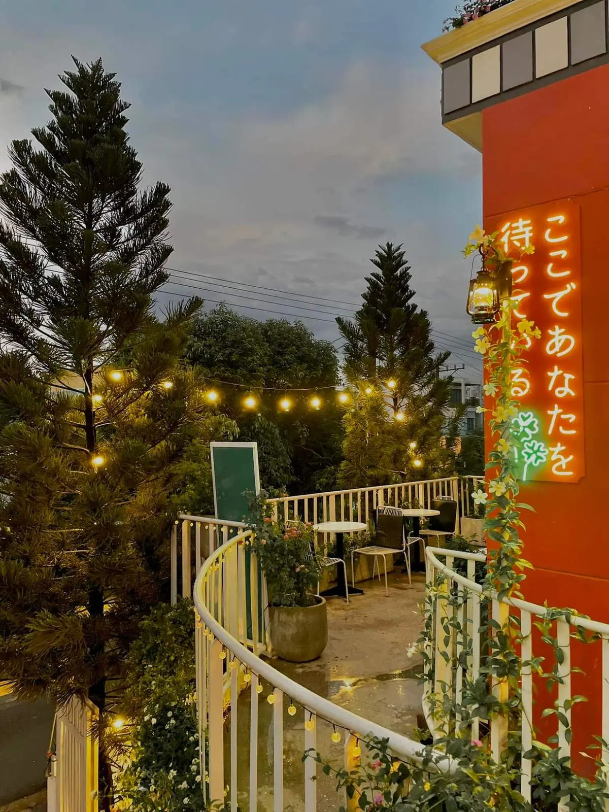 Sống ảo tại The T&iacute;n Coffee Tea, qu&aacute;n c&agrave; ph&ecirc; B&igrave;nh Dương view đẹp nức tiếng 6