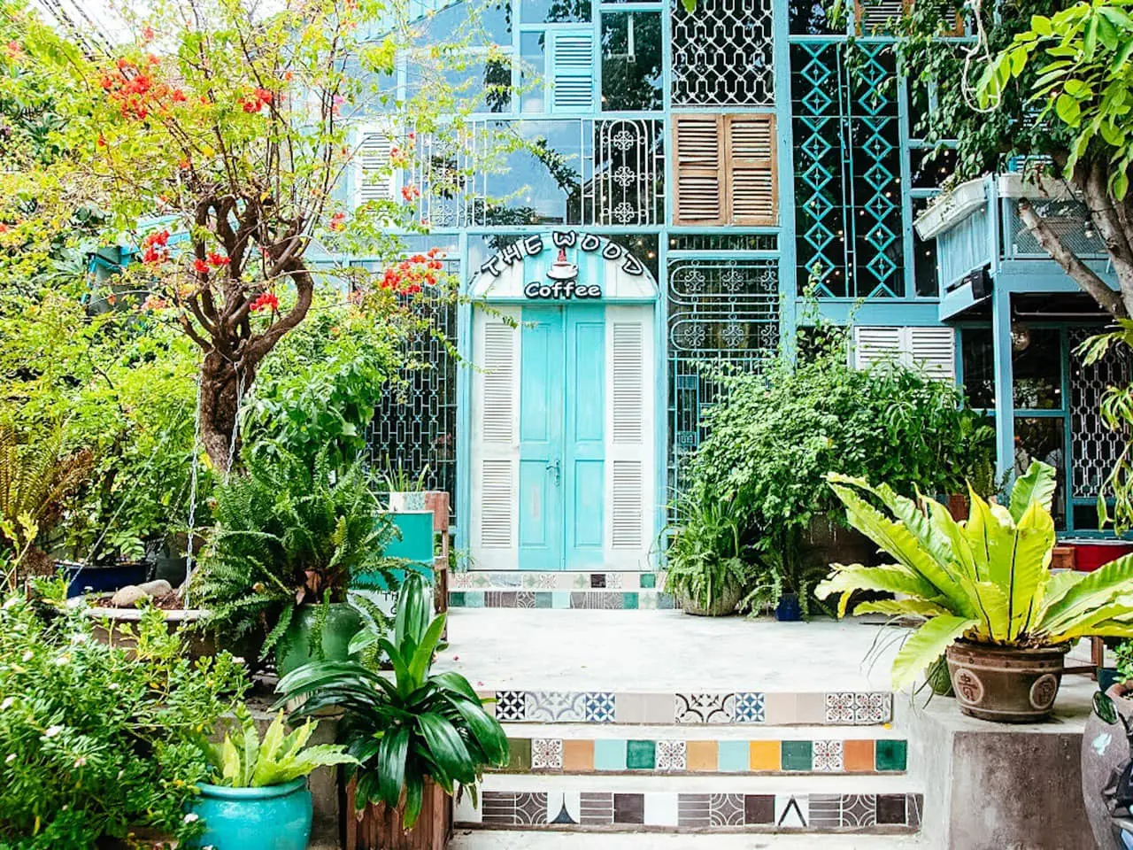 The Wood Coffee, một ch&uacute;t kh&ocirc;ng gian ho&agrave;i cổ trong l&ograve;ng th&agrave;nh phố hiện đại 2
