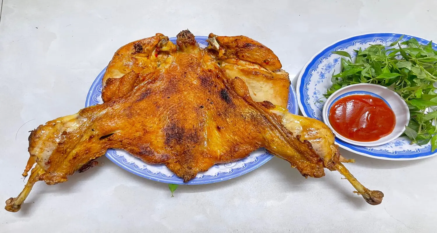 Top 7 qu&aacute;n g&agrave; nướng ngon ở B&igrave;nh Dương kh&ocirc;ng thể bỏ lỡ 5