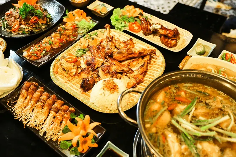 Khám phá Nhà hàng Oishii Chicky Bình Dương với menu đồ ăn hấp dẫn