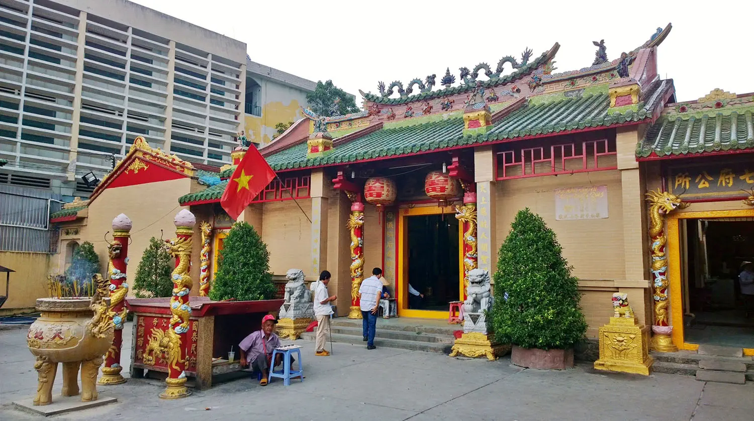 Ch&ugrave;a B&agrave; Thi&ecirc;n Hậu, linh thi&ecirc;ng v&ugrave;ng đất B&igrave;nh Dương 3