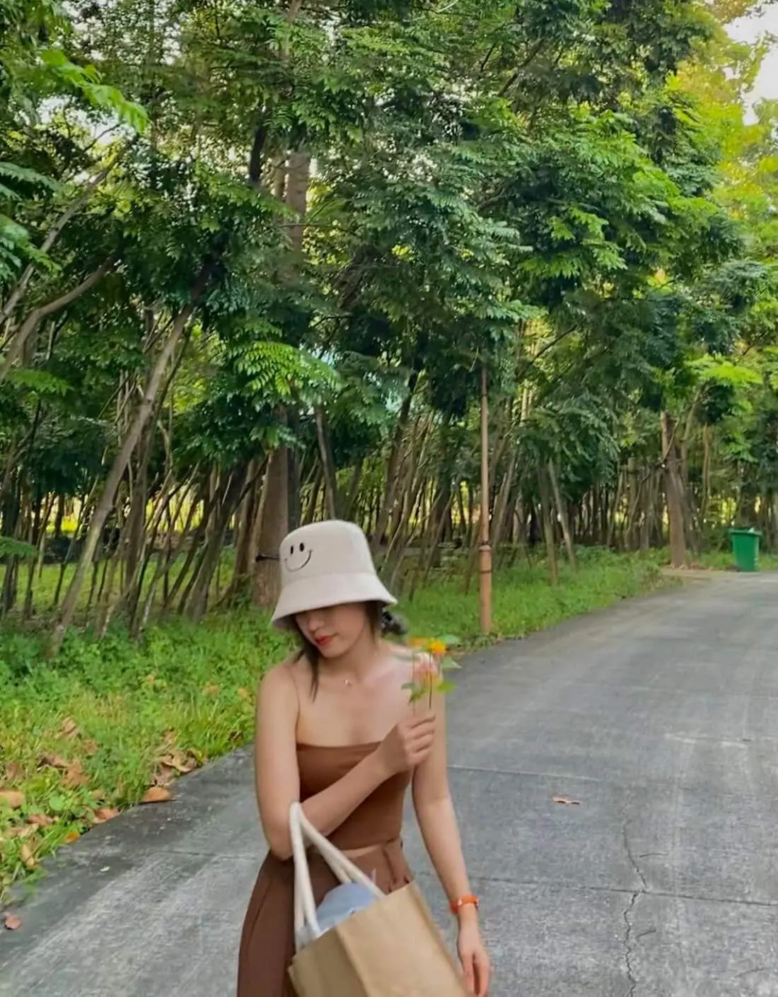 Gh&eacute; C&ocirc;ng vi&ecirc;n th&agrave;nh phố mới để check-in B&igrave;nh Dương với những khung h&igrave;nh cực xịn 6