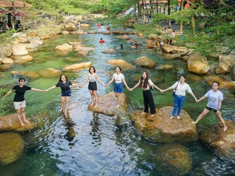 Khu du lịch Thủy Ch&acirc;u: Thi&ecirc;n đường picnic v&agrave; vui chơi tại B&igrave;nh Dương 6