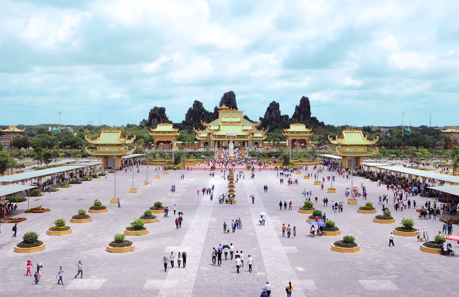 Lịch trình 1 ngày tại KDL Đại Nam siêu hấp dẫn 10