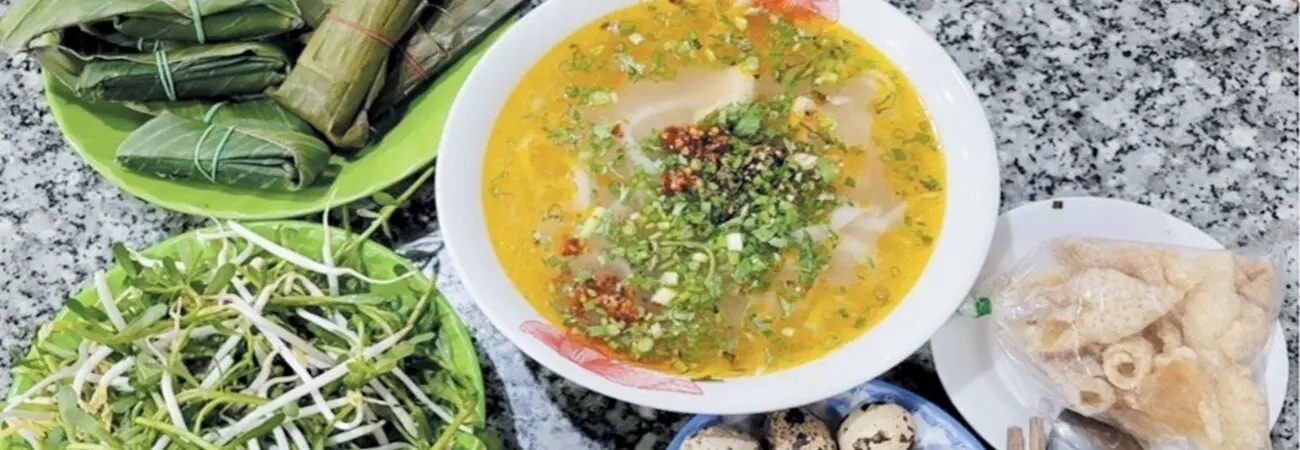 Bật mí Top quán bánh canh ngon Đồng Xoài, hương vị hấp dẫn khó cưỡng