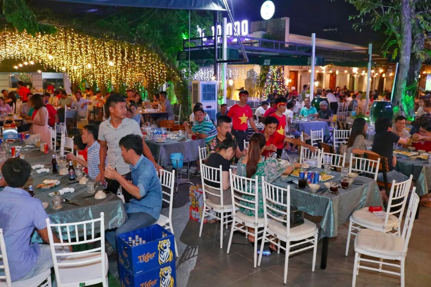 Bật m&iacute; top qu&aacute;n hải sản B&igrave;nh Phước si&ecirc;u ngon d&agrave;nh cho t&iacute;n đồ ăn uống 8