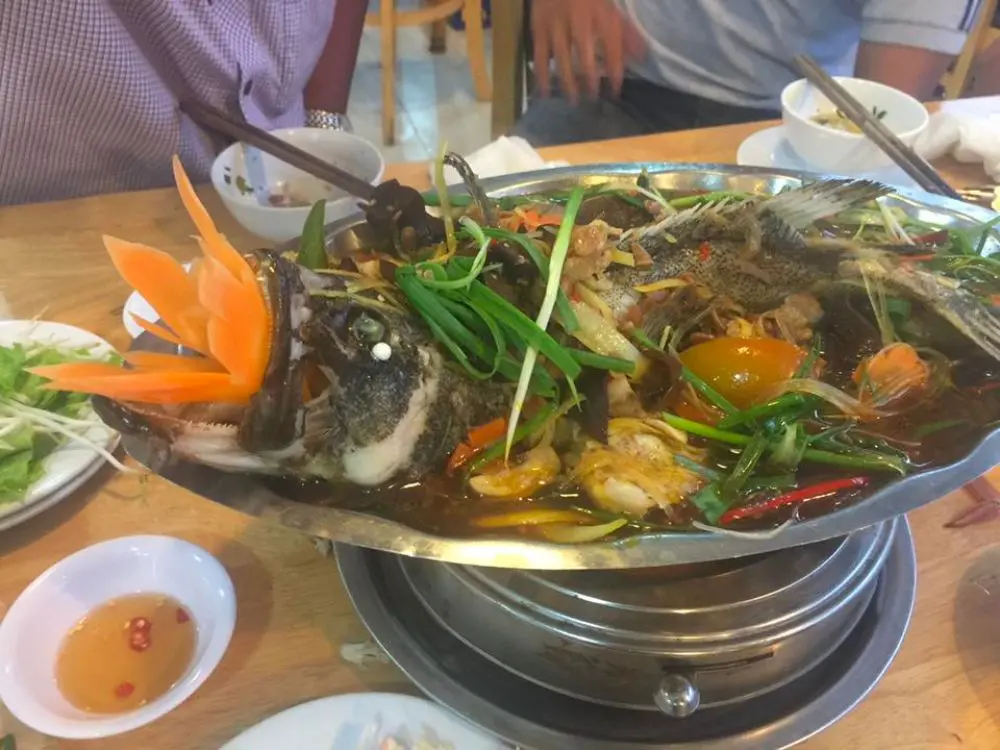 Bật m&iacute; top qu&aacute;n hải sản B&igrave;nh Phước si&ecirc;u ngon d&agrave;nh cho t&iacute;n đồ ăn uống 4