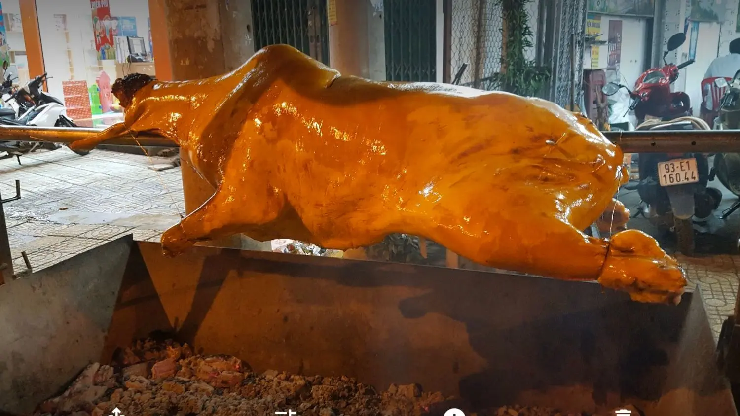 B&ecirc; thui Ho&agrave;ng Anh với menu m&oacute;n kh&oacute; cưỡng đ&atilde; sẵn s&agrave;ng đốn tim thực kh&aacute;ch 3
