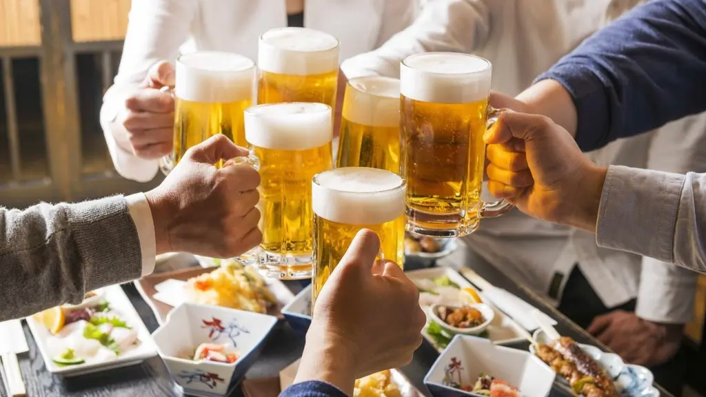 C&ugrave;ng qu&aacute;n heo mẹt B&igrave;nh Phước lai rai v&agrave;o những dịp cuối tuần 7