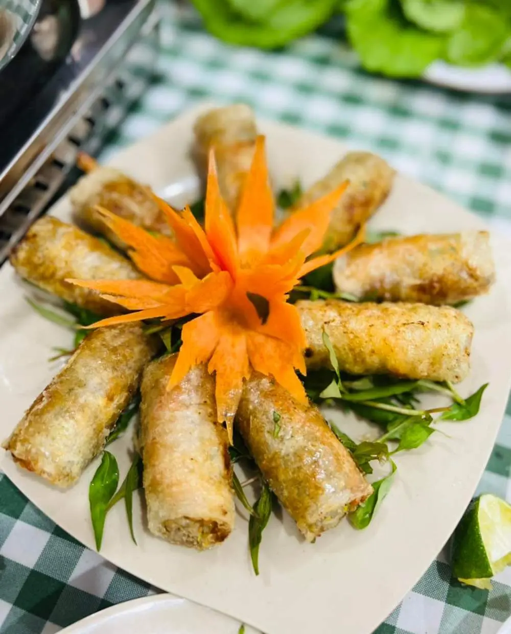 Gh&eacute; đến hải sản A Cọp thưởng thức những m&oacute;n ăn si&ecirc;u hấp dẫn 7