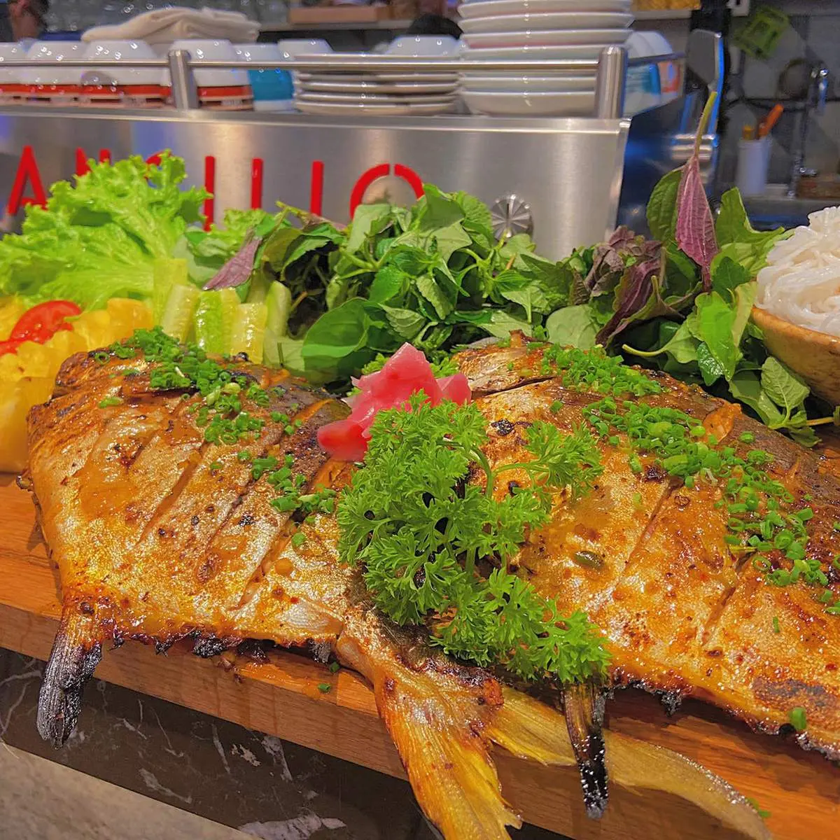 Gh&eacute; Đồng Xanh Cafe thưởng thức kh&ocirc;ng gian s&acirc;n vườn đẹp nhất B&igrave;nh Phước 11