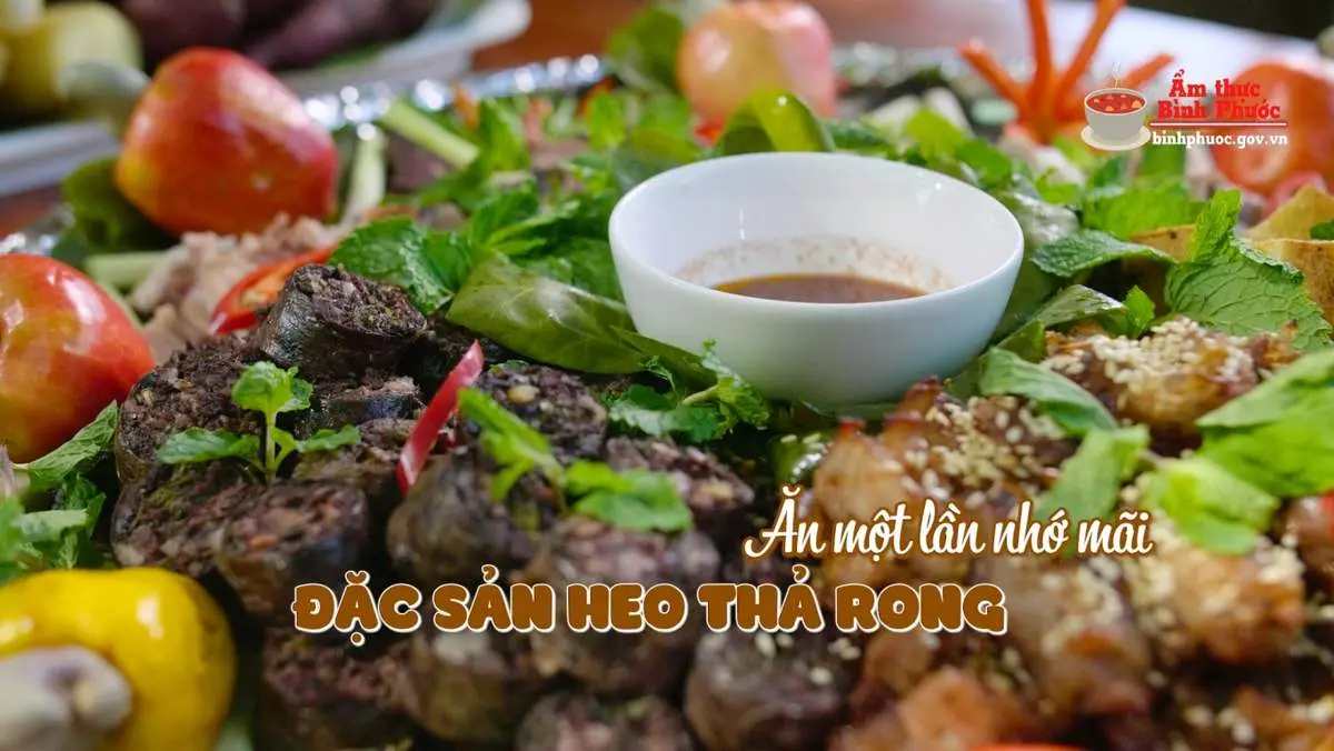 Heo thả r&ocirc;ng, đặc sản hấp dẫn của v&ugrave;ng S&oacute;c Bom Bo 3