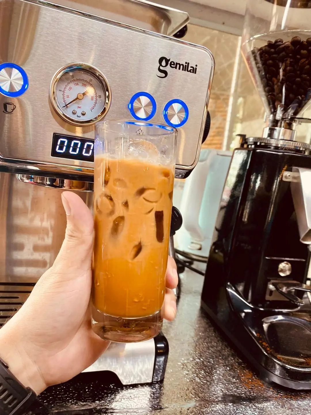Khám phá Ô Tô Quán, không gian chill 'cực đã' ngay tại Bình Phước 3