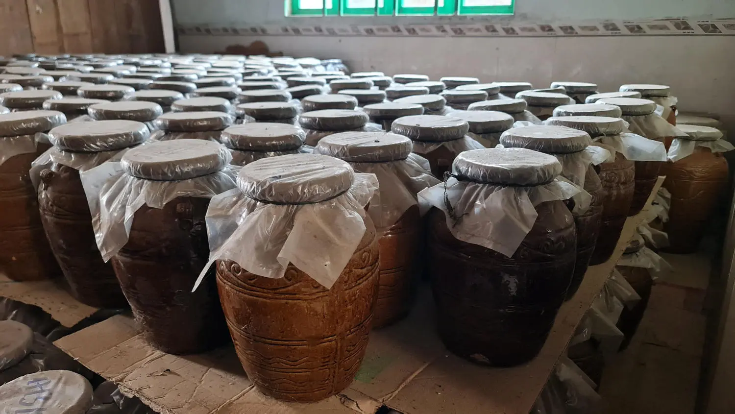 Thưởng thức Rượu cần v&agrave; kh&aacute;m ph&aacute; nền văn h&oacute;a đặc sắc nơi đ&acirc;y 3