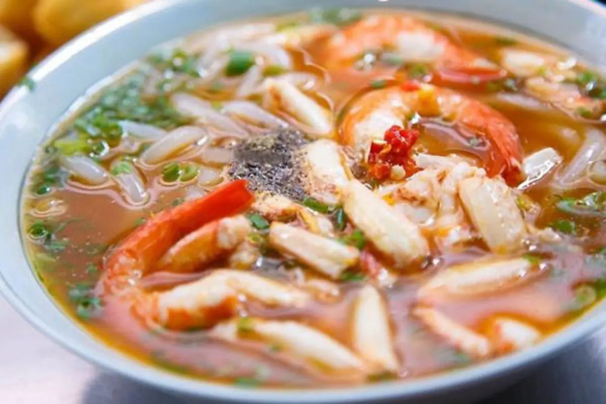 Top qu&aacute;n ăn b&igrave;nh d&acirc;n tại Đồng Xo&agrave;i c&aacute;c t&iacute;n đồ ăn uống cần lưu lại 6