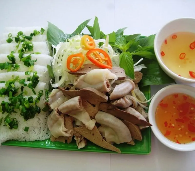 10 quán bánh hỏi lòng heo chuẩn vị Bình Thuận hút khách gần xa