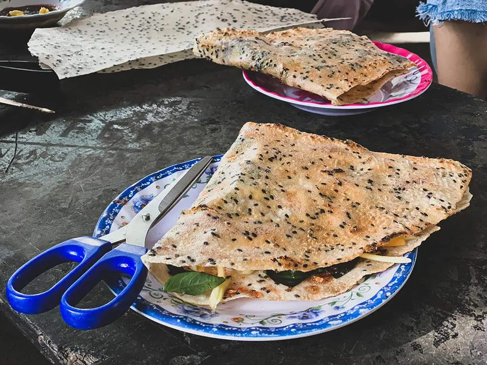 Lưu ngay 6 qu&aacute;n ngon gi&aacute; rẻ tại Ph&uacute; Qu&yacute; chỉ d&acirc;n địa phương mới biết 3