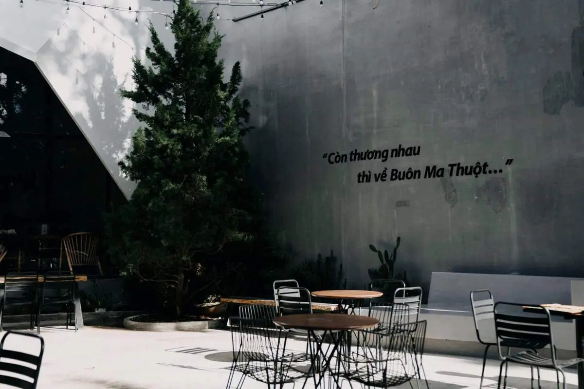 Gh&eacute; SOUL Roastery BMT để thưởng thức hương vị c&agrave; ph&ecirc; phin chuẩn Ban M&ecirc; 5