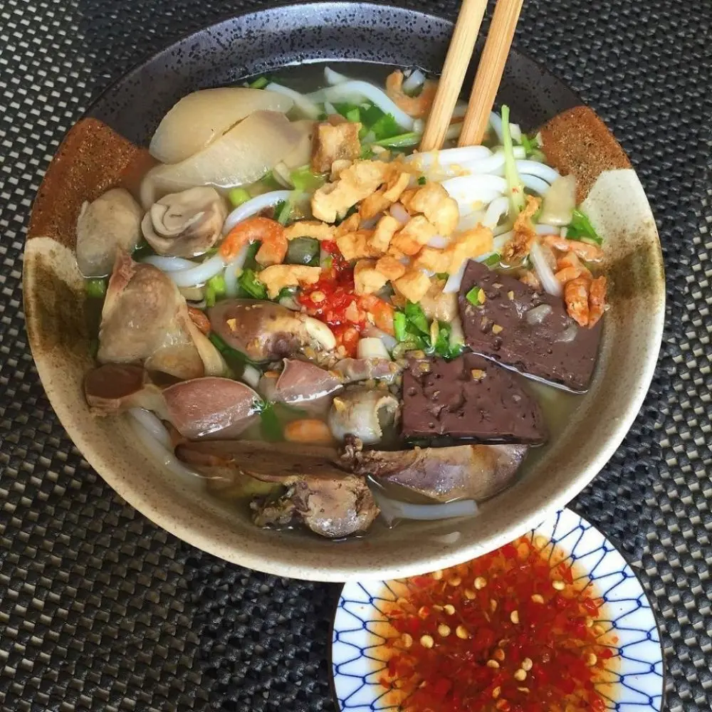 Lần đầu đến Bu&ocirc;n M&ecirc; Thuột ăn g&igrave; cho ngon bổ rẻ 3