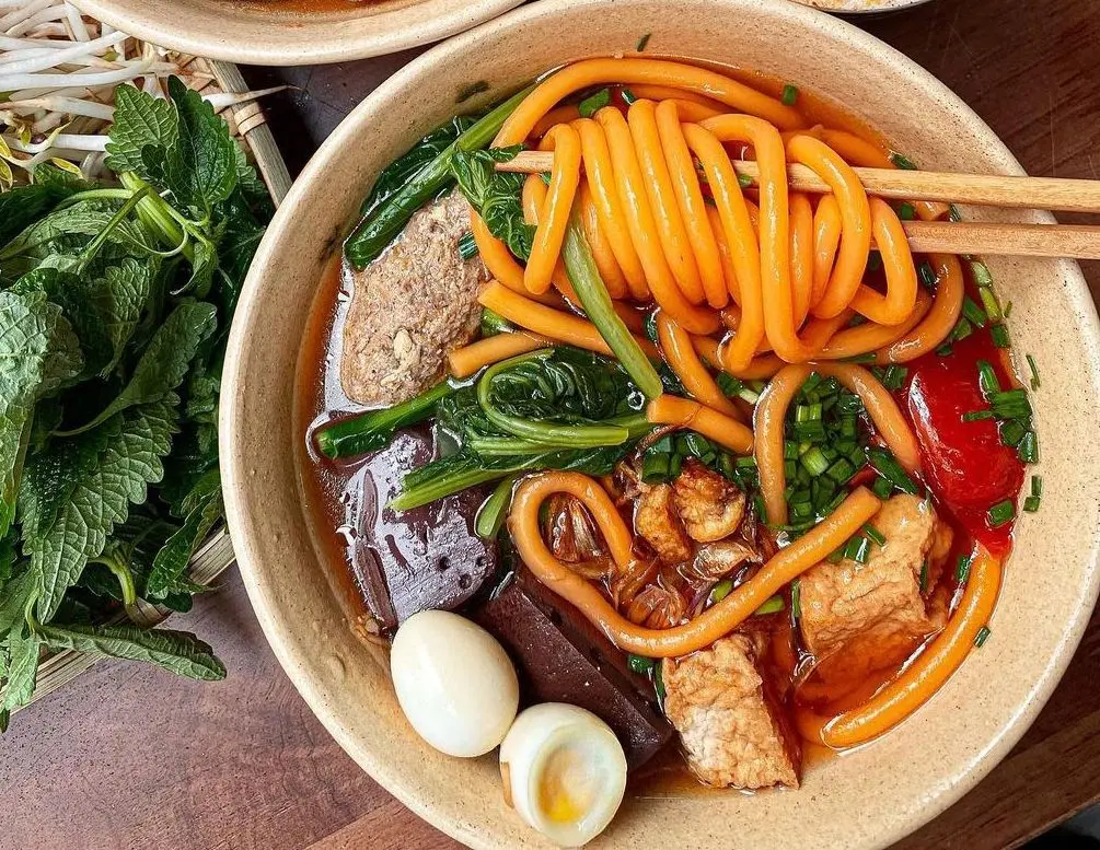 Lần đầu đến Bu&ocirc;n M&ecirc; Thuột ăn g&igrave; cho ngon bổ rẻ 2