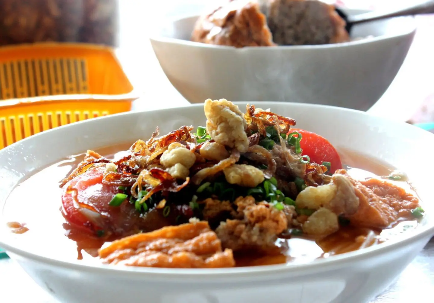 M&ecirc; mẩn với m&oacute;n B&uacute;n ri&ecirc;u Bu&ocirc;n Ma Thuột ngon kh&oacute; cưỡng 2