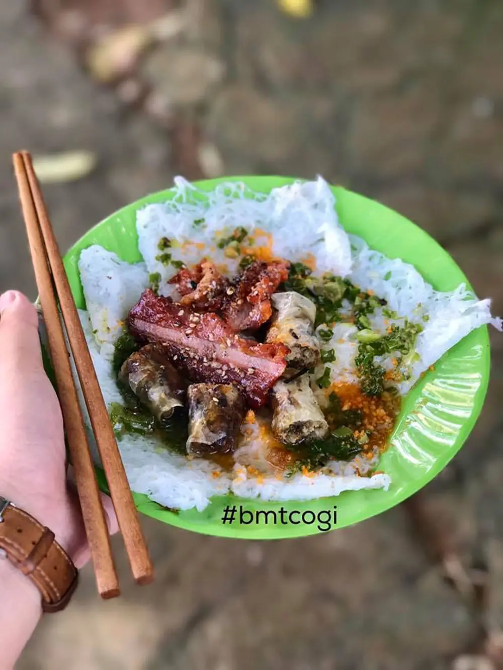 Ngất ngây với Bánh hỏi thịt nướng cô Hoa Buôn Ma Thuột 3