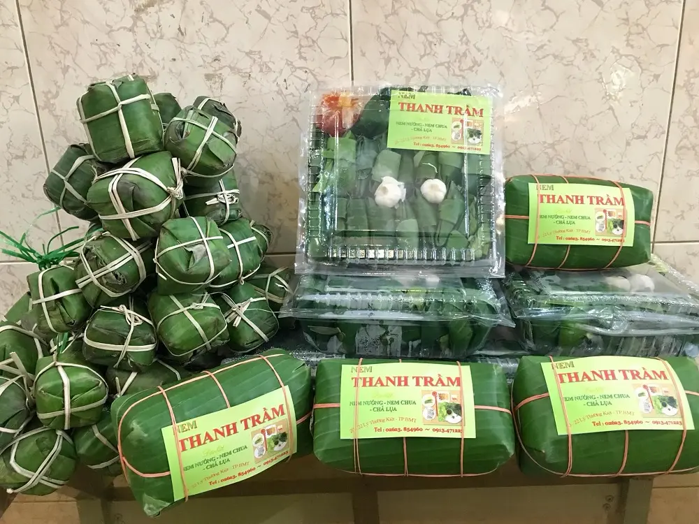 Thưởng thức ngay Nem nướng Thanh Trầm khi du lịch Bu&ocirc;n Ma Thuột 6