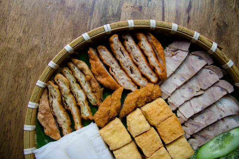Top 7 qu&aacute;n b&uacute;n đậu mắm t&ocirc;m Bu&ocirc;n Ma Thuột đậm đ&agrave;, chuẩn vị kh&oacute; qu&ecirc;n 3
