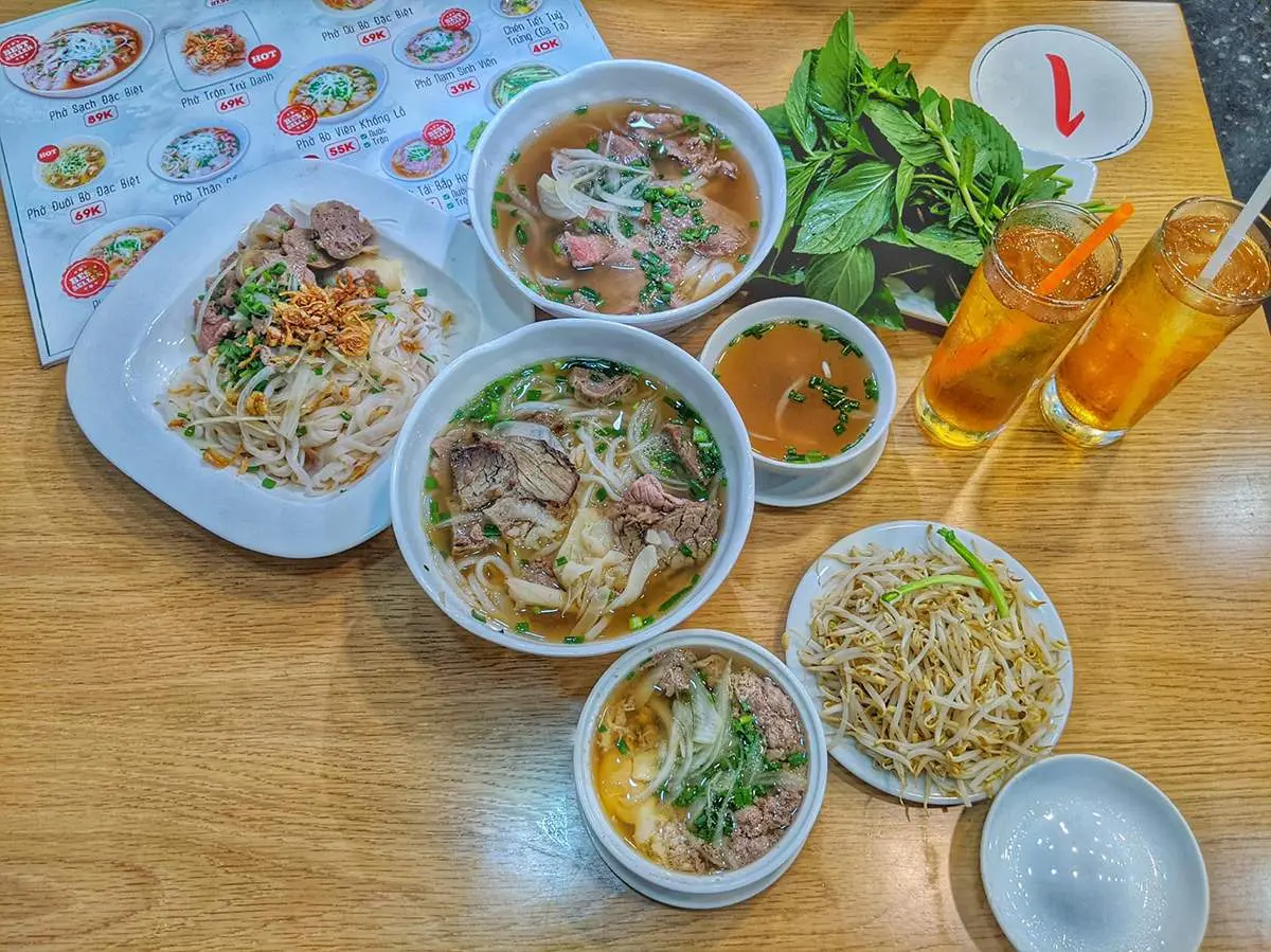 Top qu&aacute;n phở ngon Bu&ocirc;n Ma Thuột với hương vị đậm đ&agrave; nhất 8
