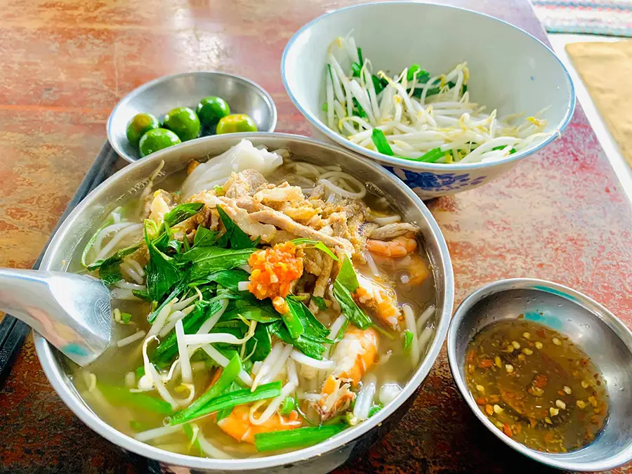 B&uacute;n nước l&egrave;o C&agrave; Mau, hương vị miền T&acirc;y g&acirc;y thương nhớ 7