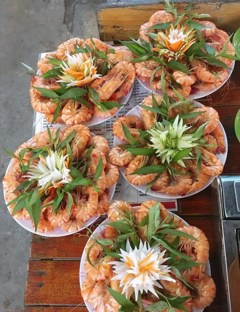 Gh&eacute; qua Hải sản Hải Yến d&acirc;n d&atilde;, b&igrave;nh dị tại C&agrave; Mau 3