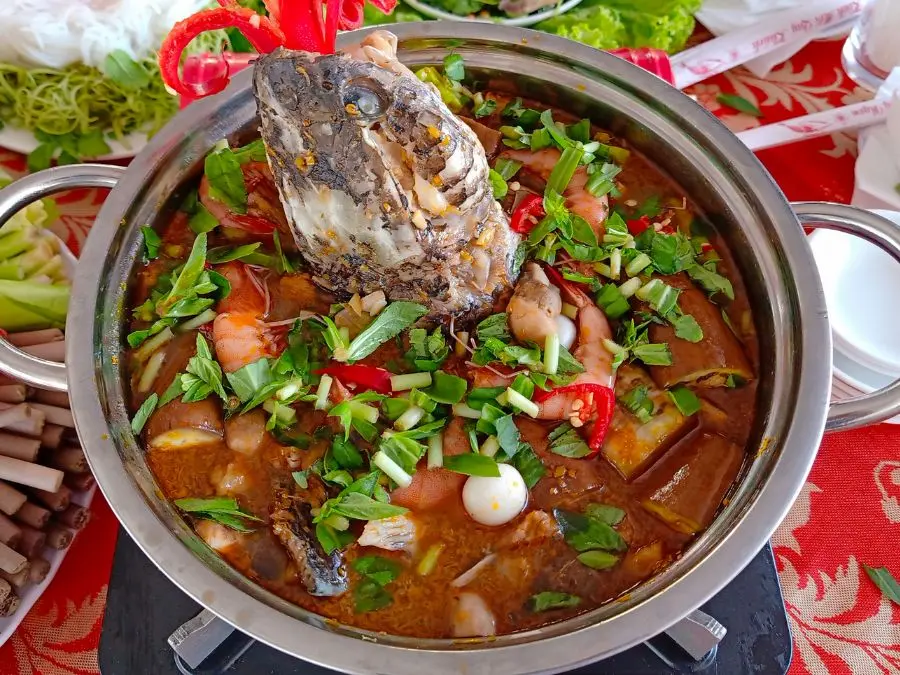 Lẩu mắm U Minh vang danh đặc sản miền đất b&ugrave;n xứ Mũi 2