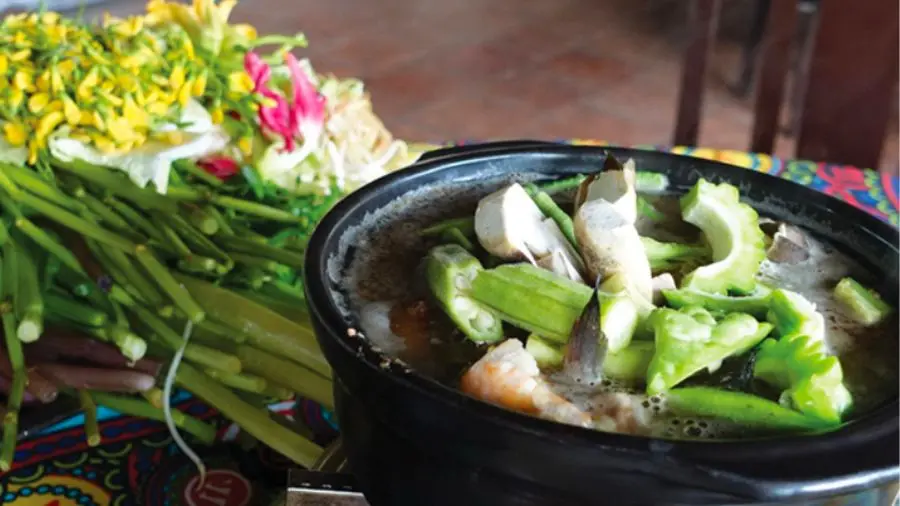 Lẩu rau rừng Cà Mau, món ngon dân dã đậm chất Nam Bộ 3