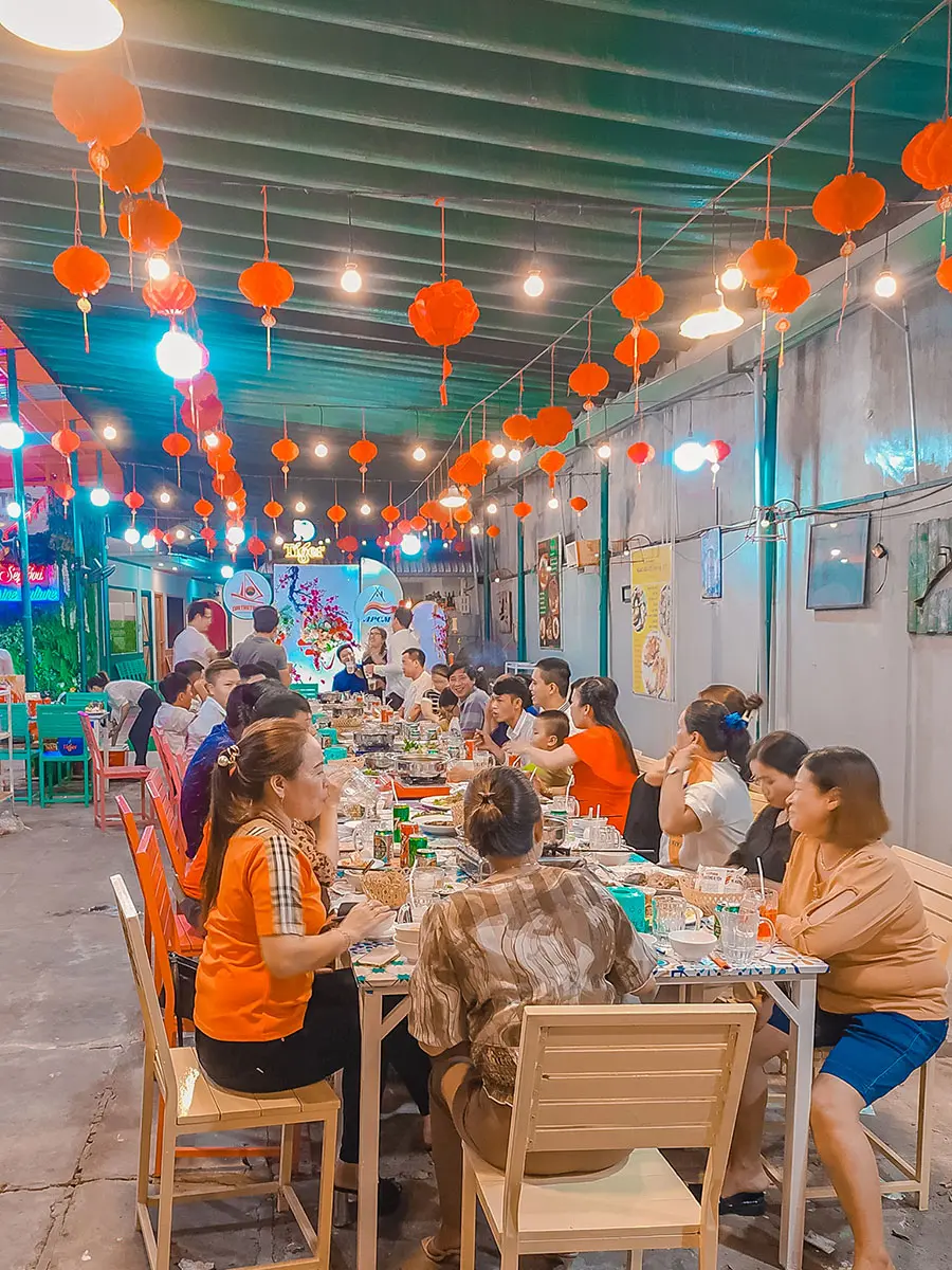 Trải nghiệm nh&agrave; h&agrave;ng ẩm thực Cua Thứ Thiệt độc nhất v&ocirc; nhị tại C&agrave; Mau 4