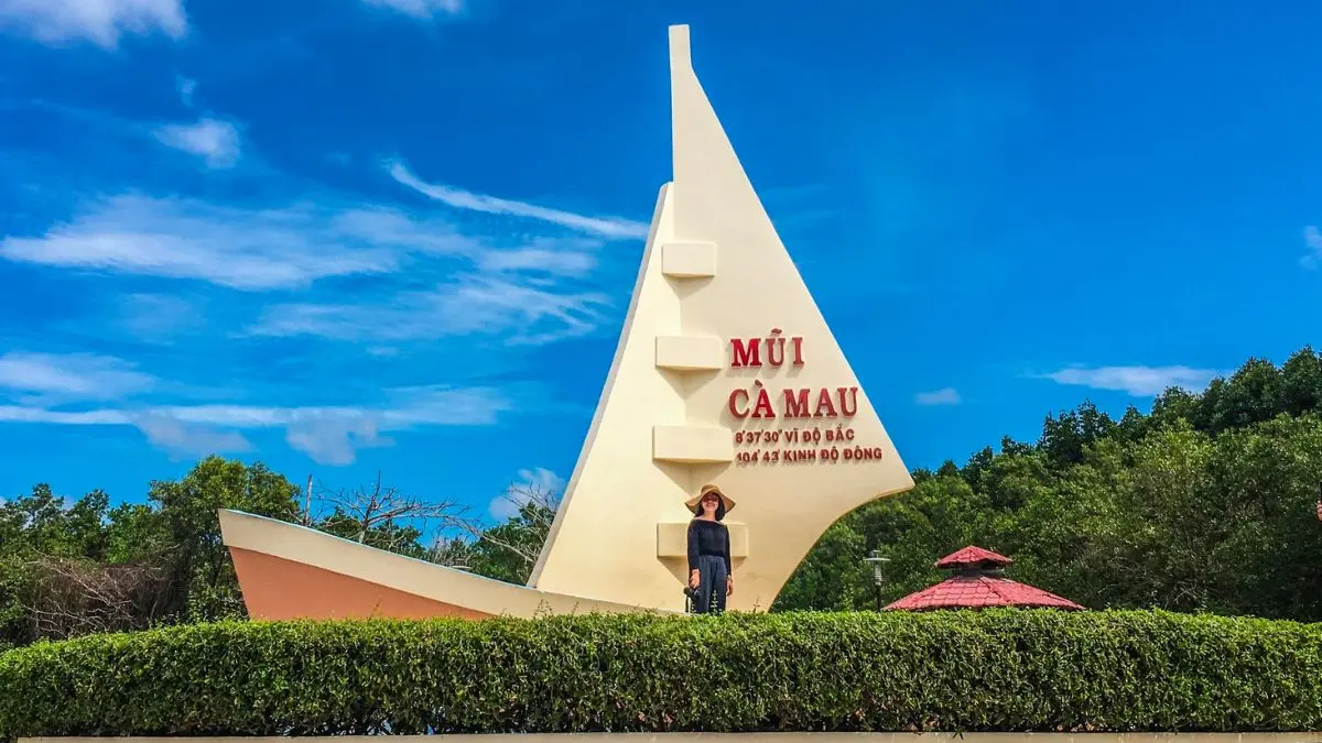 Review Cà Mau sao có thể không check in mũi đất cực Nam Tổ quốc