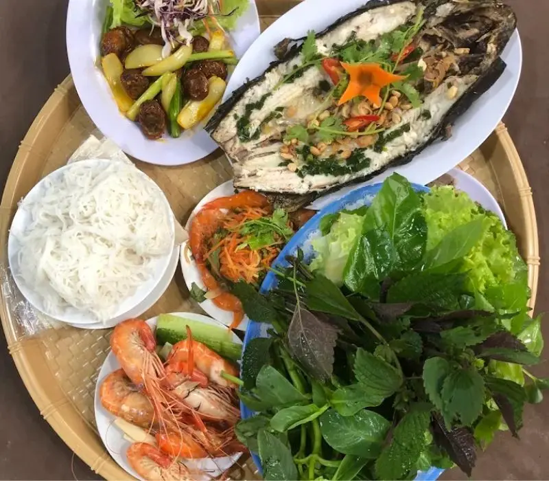 Top 10+ qu&aacute;n ăn gia đ&igrave;nh Cần Thơ ngon, kh&ocirc;ng gian ấm c&uacute;ng 6