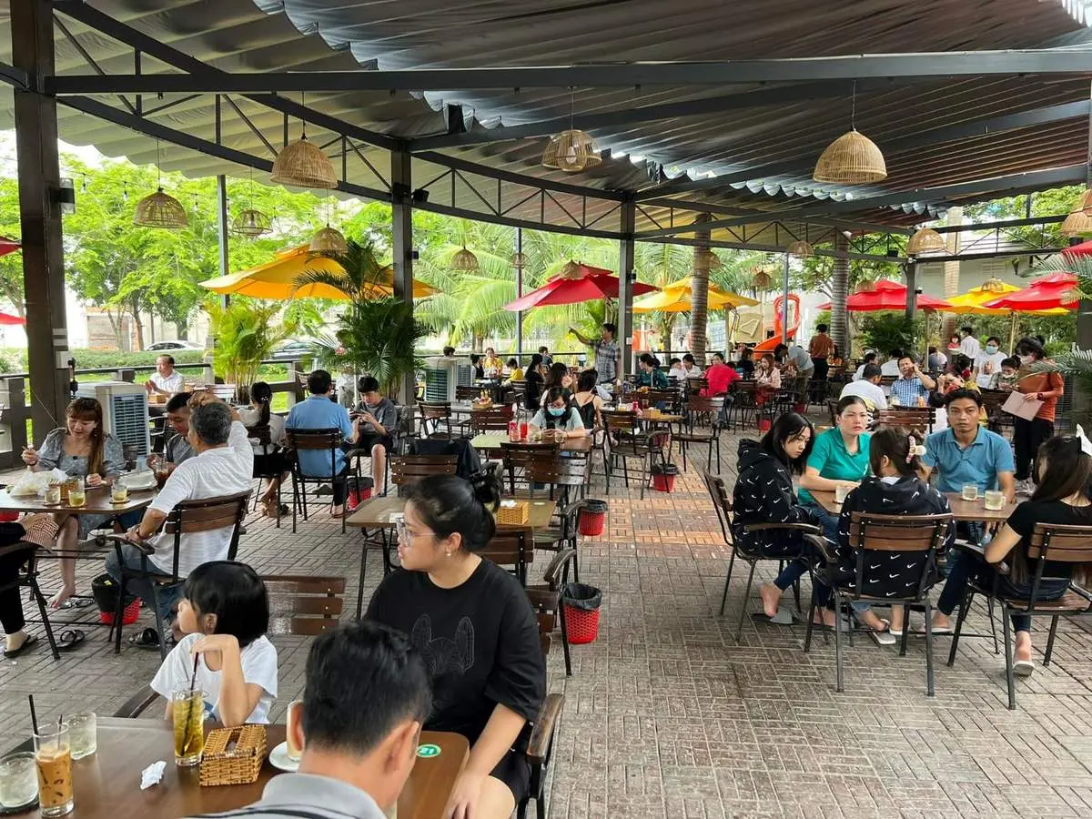 Cuối tuần nhớ gh&eacute; qu&aacute;n Cafe Nam Long Garden Cần Thơ c&oacute; view hồ thơ mộng 5