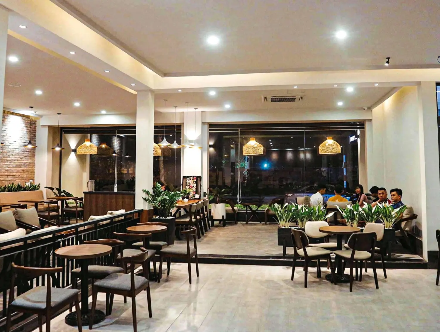 Đến Coffee Time đắm m&igrave;nh trong g&oacute;c nhỏ b&igrave;nh y&ecirc;n giữa l&ograve;ng T&acirc;y Đ&ocirc; 3