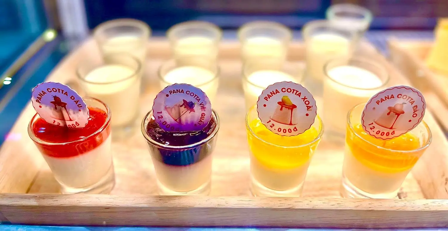 Đến Coffee Time đắm m&igrave;nh trong g&oacute;c nhỏ b&igrave;nh y&ecirc;n giữa l&ograve;ng T&acirc;y Đ&ocirc; 10