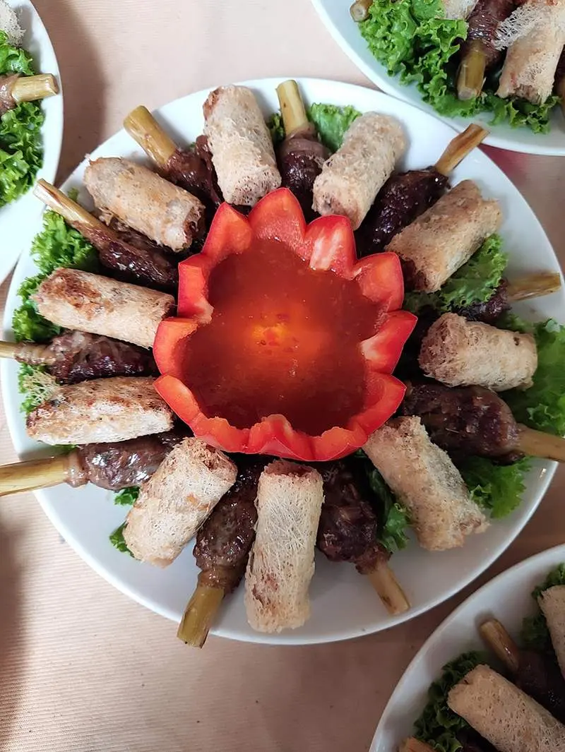 Đến Nh&agrave; h&agrave;ng Hoa Sứ Cần Thơ để ăn ngon v&agrave; nghe đờn ca t&agrave;i tử 8