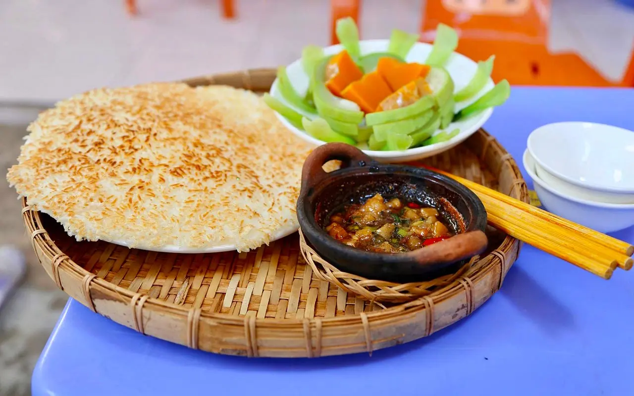 Gh&eacute; miền s&ocirc;ng nước, thưởng thức Cơm ch&aacute;y kho quẹt Cần Thơ 7