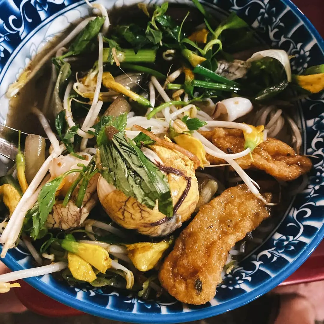 H&eacute; lộ Top qu&aacute;n b&uacute;n mắm Cần Thơ ngon nứt v&aacute;ch, ăn xong nhớ m&atilde;i 4