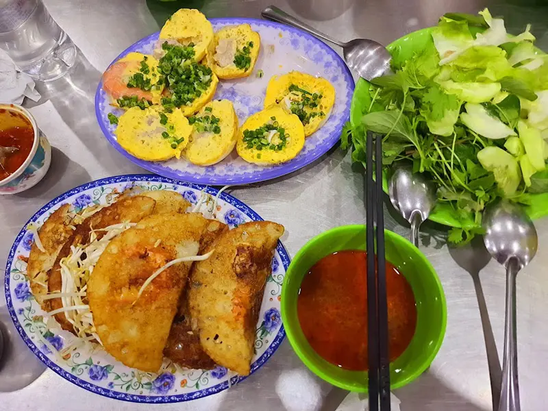 Kh&aacute;m ph&aacute; m&oacute;n b&aacute;nh x&egrave;o miền T&acirc;y thơm ngon kh&oacute; cưỡng 13