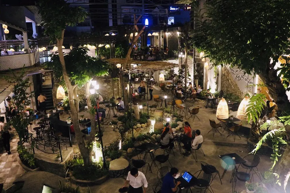 Kh&aacute;m ph&aacute; ngay Top thi&ecirc;n đường cafe sống ảo Cần Thơ cực xịn 11