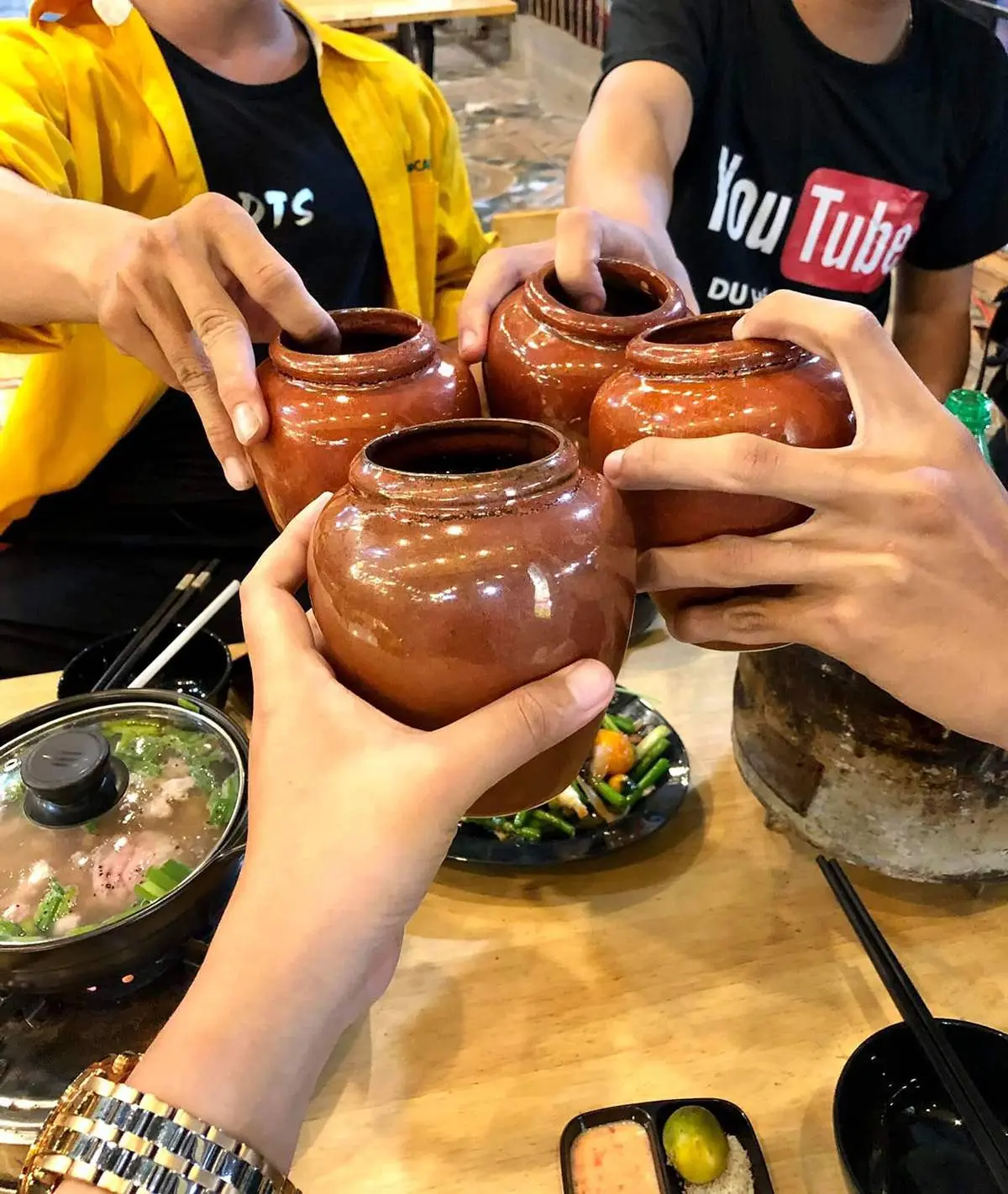 Kh&aacute;m ph&aacute; Qu&aacute;n Bia Lu 138 Cần Thơ d&acirc;n d&atilde; 5