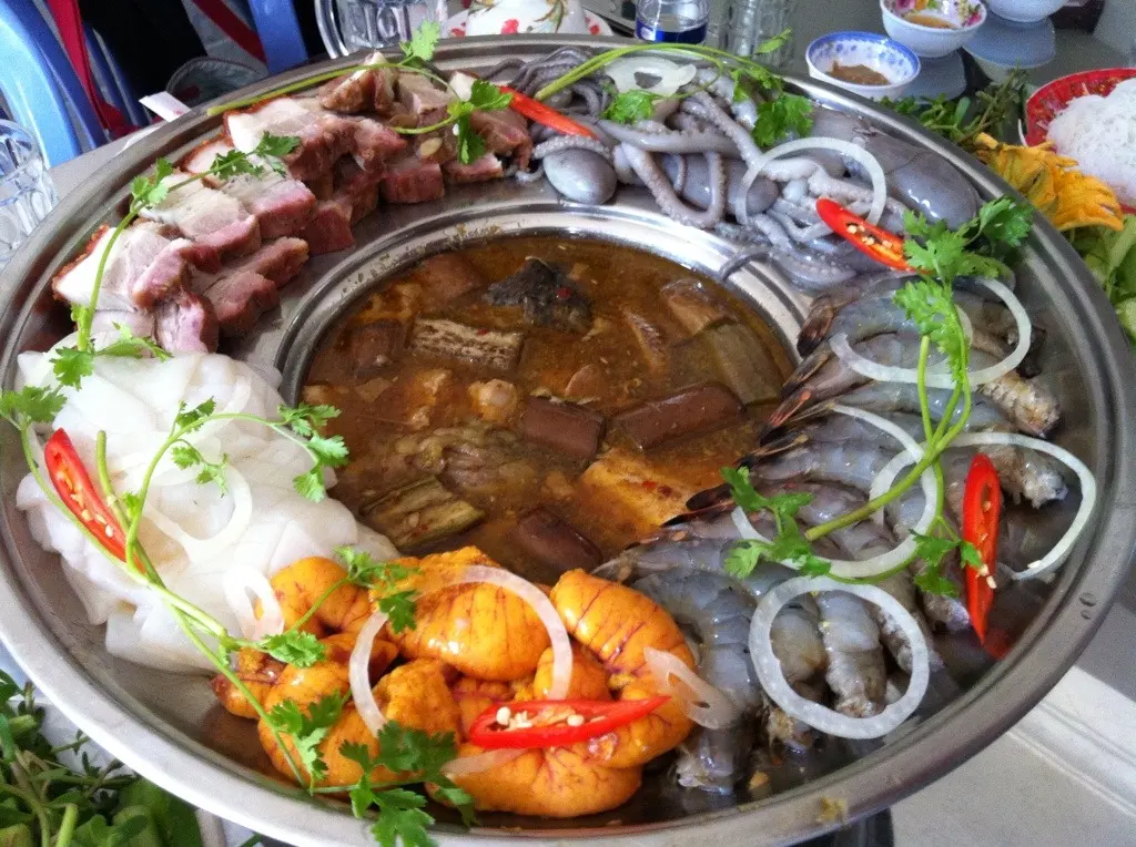Kh&ocirc;ng thể chối từ Top qu&aacute;n lẩu mắm Cần Thơ ngon say đắm 6
